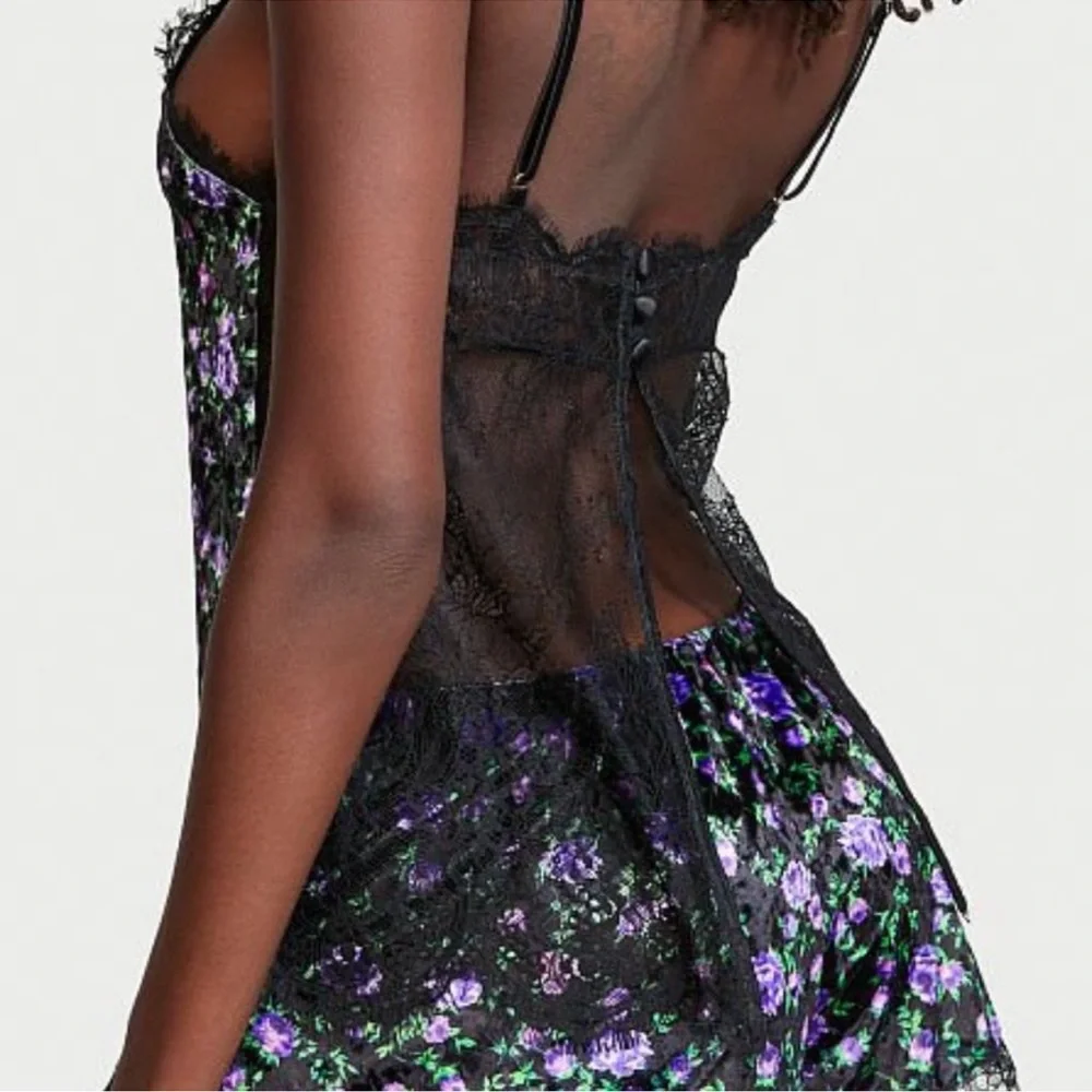VICTORIAS SECRET Velvet Lace-Back Cami Set Black Purple Floral Women’s Med NWT